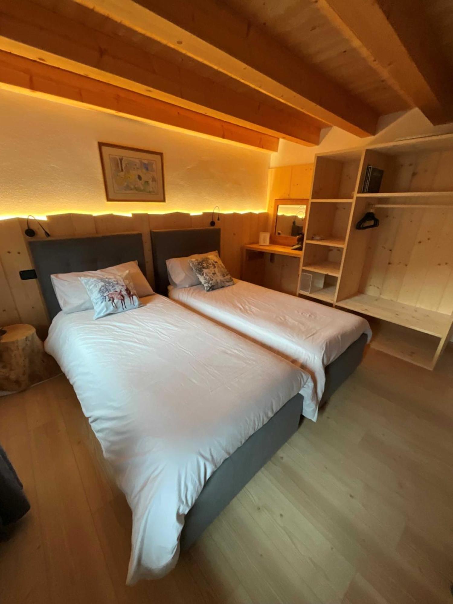 발레 디 카도레 Agriturismo Borgo Damos 빌라 외부 사진