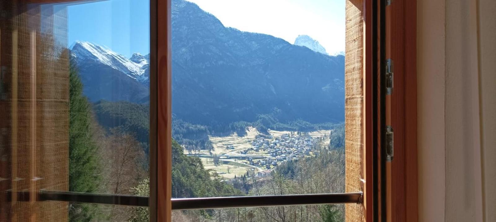 발레 디 카도레 Agriturismo Borgo Damos 빌라 외부 사진